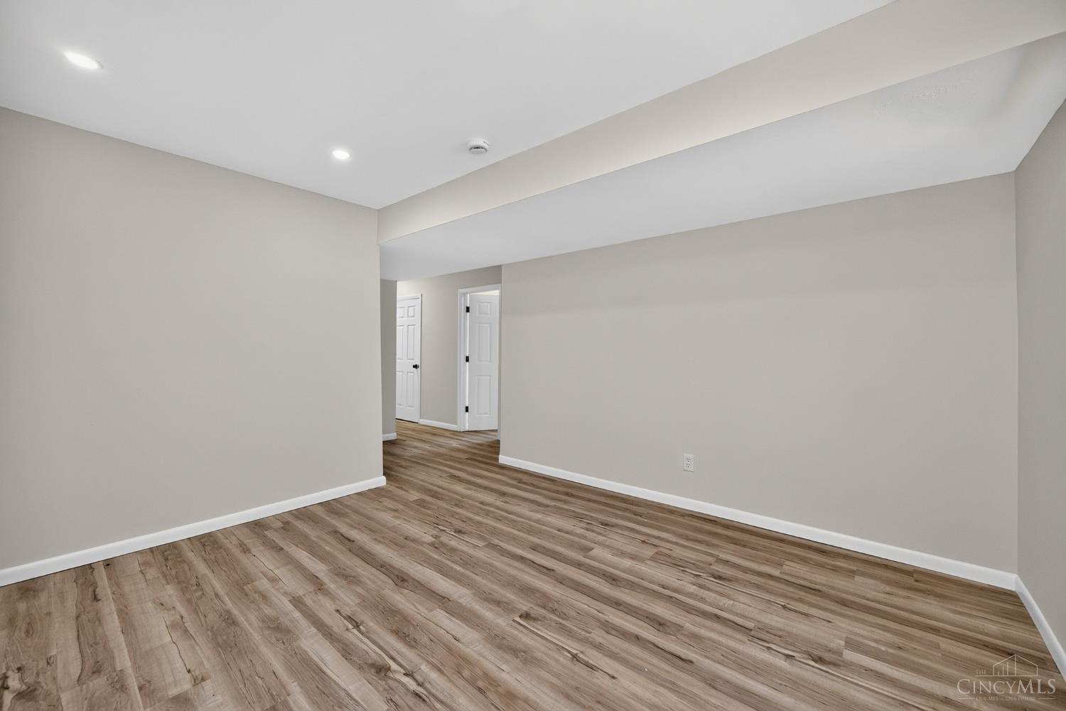 4074 East Kemper Road Sharonville, OH 45241 - Photo 28 of 51