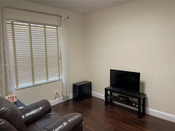 $4,900 | 4192 Laurel Ridge Circle, Unit 4192, Weston, FL 33331