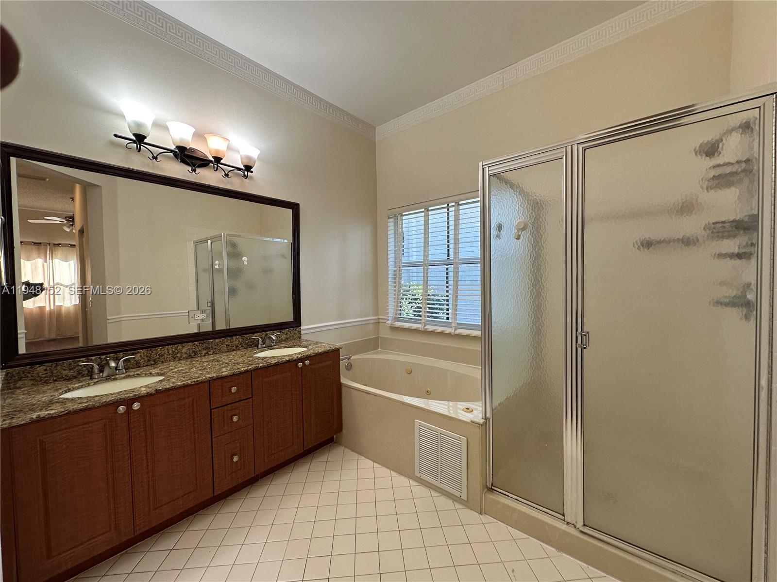 4192 Laurel Ridge Circle, Unit 4192 Weston, FL 33331 - Photo 16 of 33
