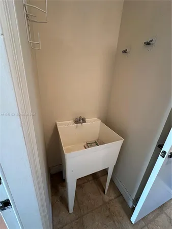 $4,900 | 4192 Laurel Ridge Circle, Unit 4192, Weston, FL 33331