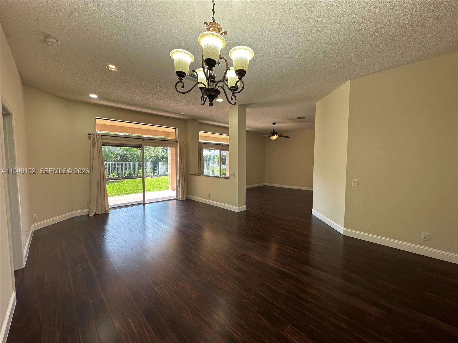 4192 Laurel Ridge Circle, Unit 4192 Weston, FL 33331 - Photo 5 of 33