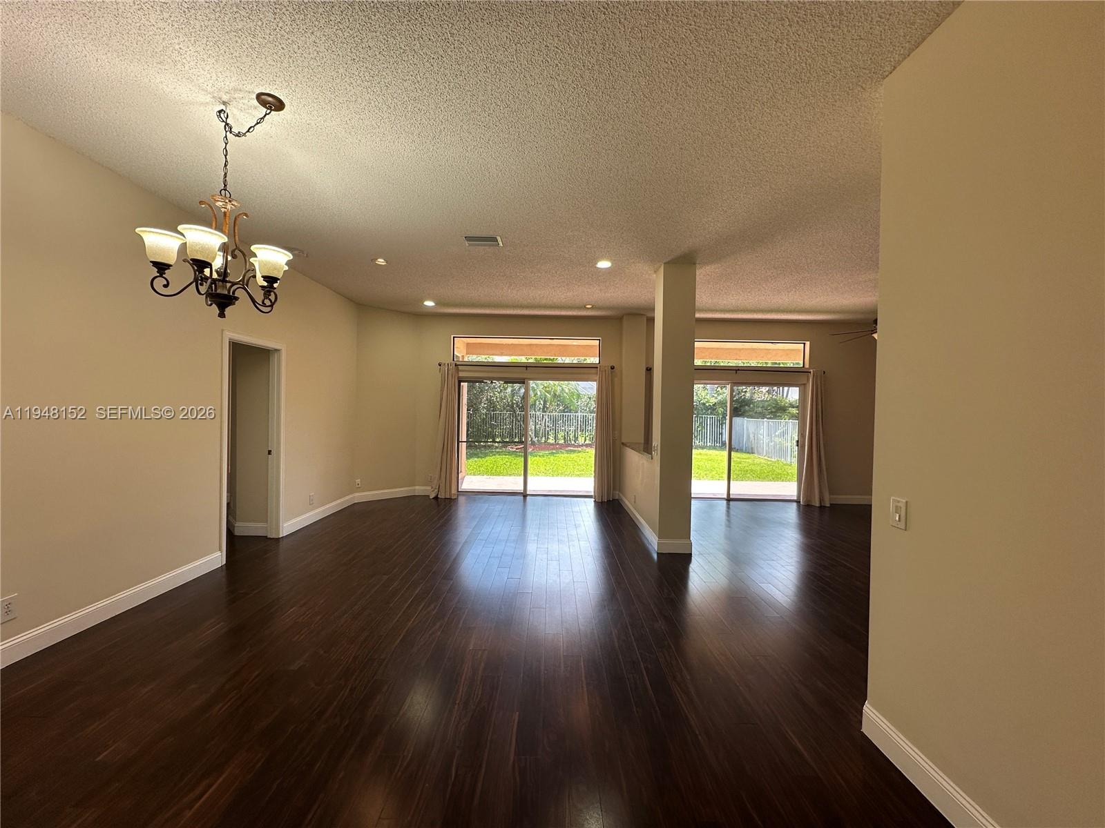 4192 Laurel Ridge Circle, Unit 4192 Weston, FL 33331 - Photo 6 of 33