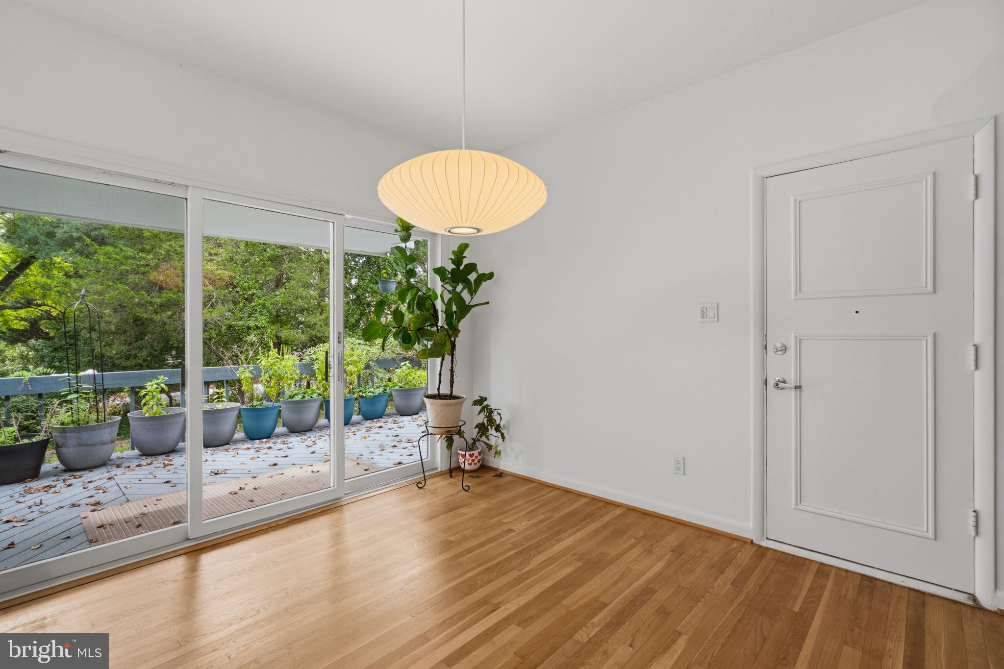 7514 Nevis Road Bethesda, MD 20817 - Photo 10 of 48 Gallery Image 10