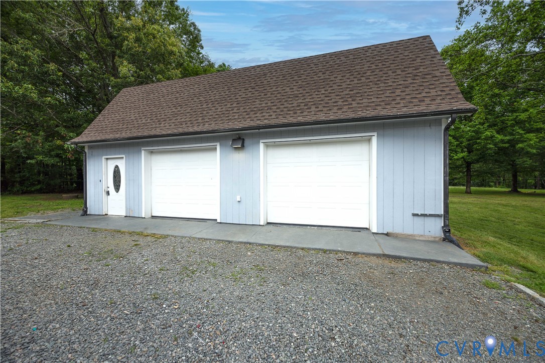 5 Walters Way Bumpass, VA 23024 - Photo 3 of 28 a house with a outdoor space