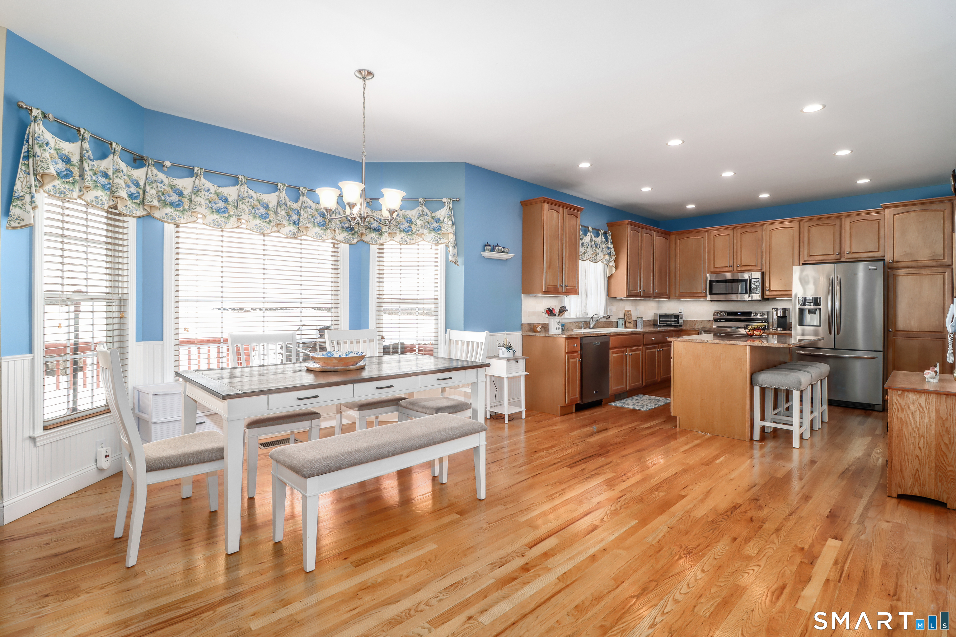 3 Spring Ridge Court, Unit 3 Danbury, CT 06811 - Photo 3 of 35