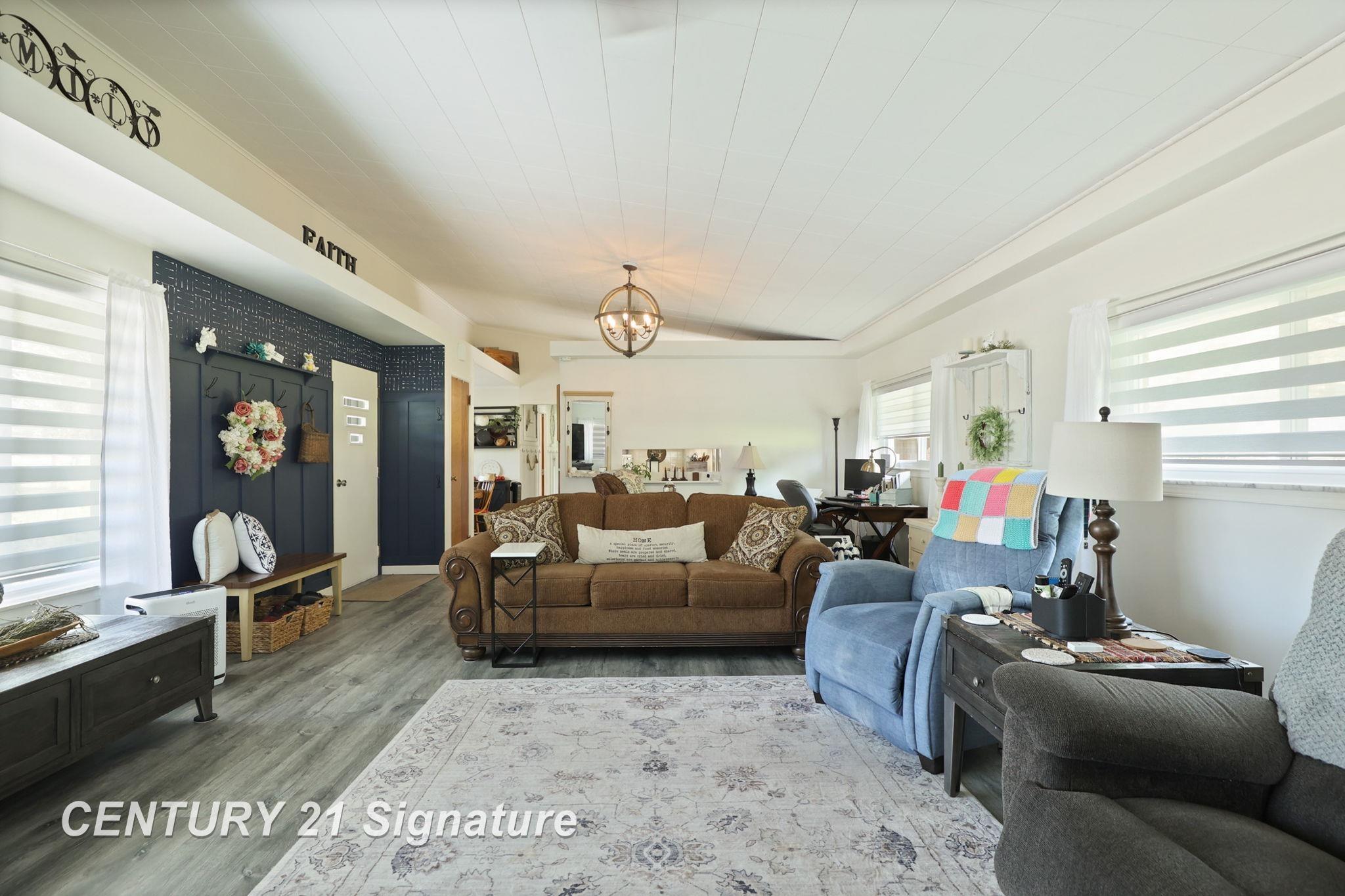 8444 North Bray Road Mount Morris, MI 48458 - Photo 14 of 34