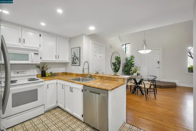 $499,999 | 5450 Kirkwood Drive, Unit H3, Concord, CA 94521