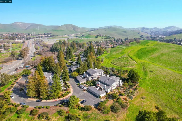 $499,999 | 5450 Kirkwood Drive, Unit H3, Concord, CA 94521