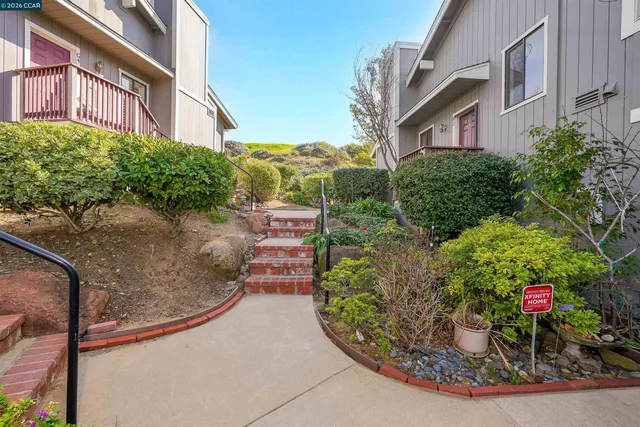 $499,999 | 5450 Kirkwood Drive, Unit H3, Concord, CA 94521