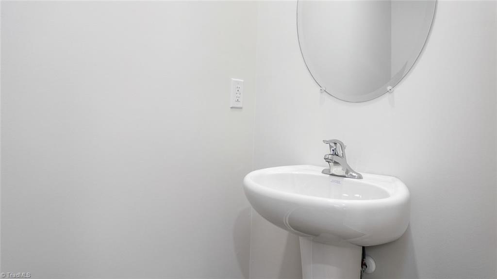 607 Struy Street Gibsonville, NC 27249 - Photo 15 of 28 *photos are of model home and are for representative purposes*