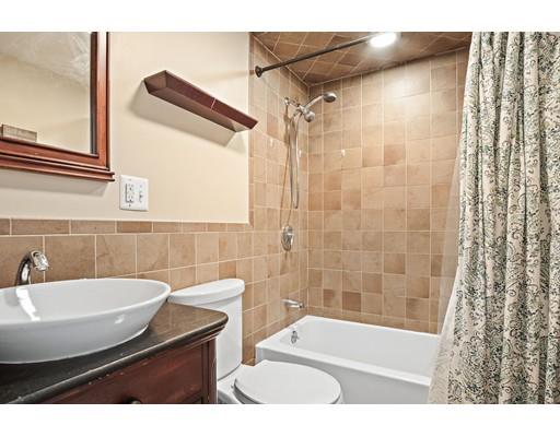 39 Portland Road Braintree, MA 02184 - Photo 18 of 25 Gallery Image 18