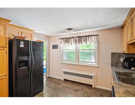 39 Portland Road Braintree, MA 02184 - Photo 8 of 25 Gallery Image 8
