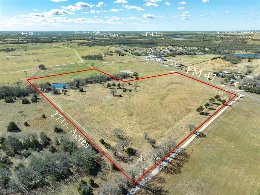 13883 Farm To Market 47 Wills Point, TX 75169 - Photo 7 of 12 a view of a tennis court