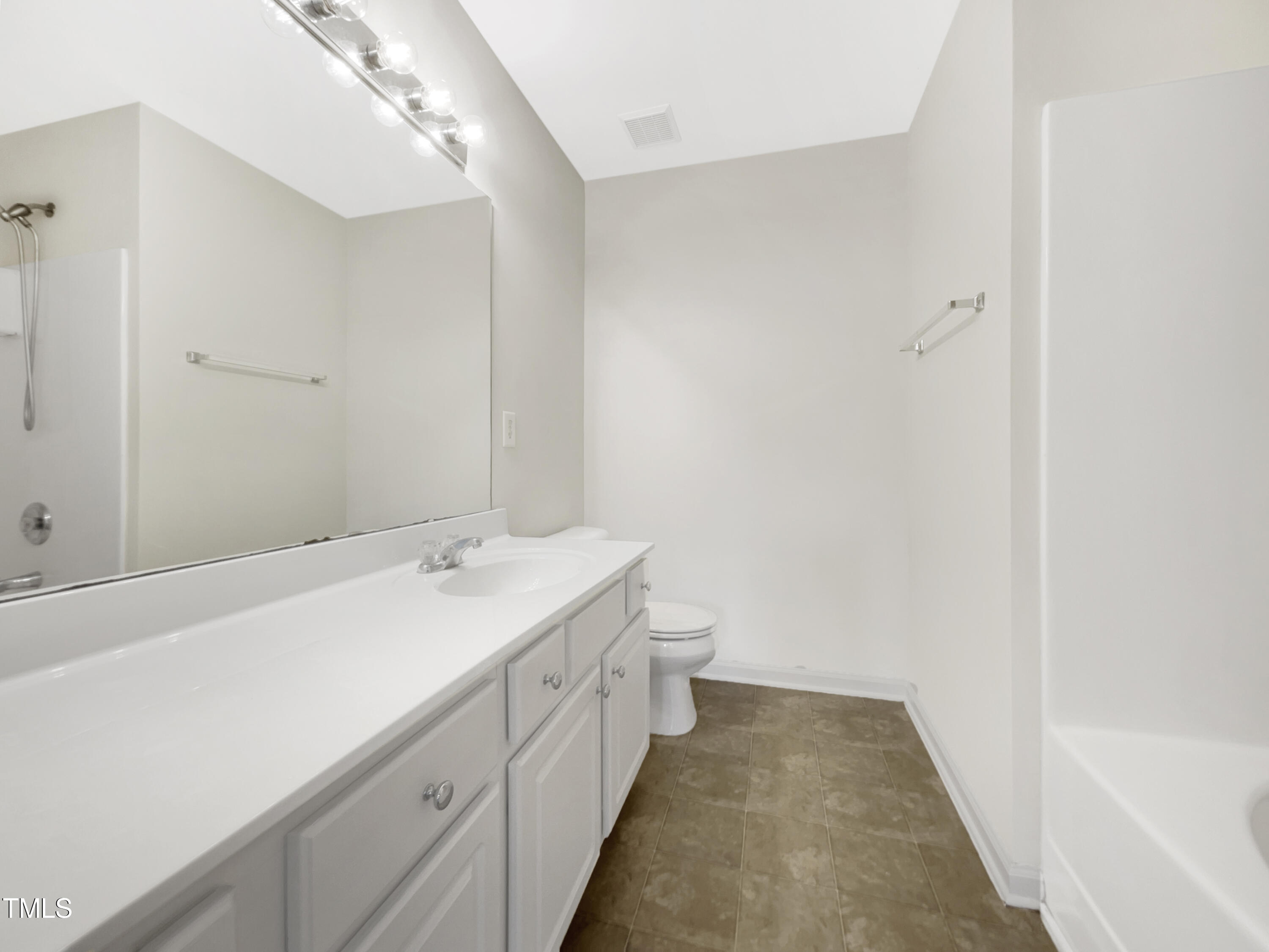 5348 Silver Moon Lane Raleigh, NC 27606 - Photo 14 of 19 listing_13
