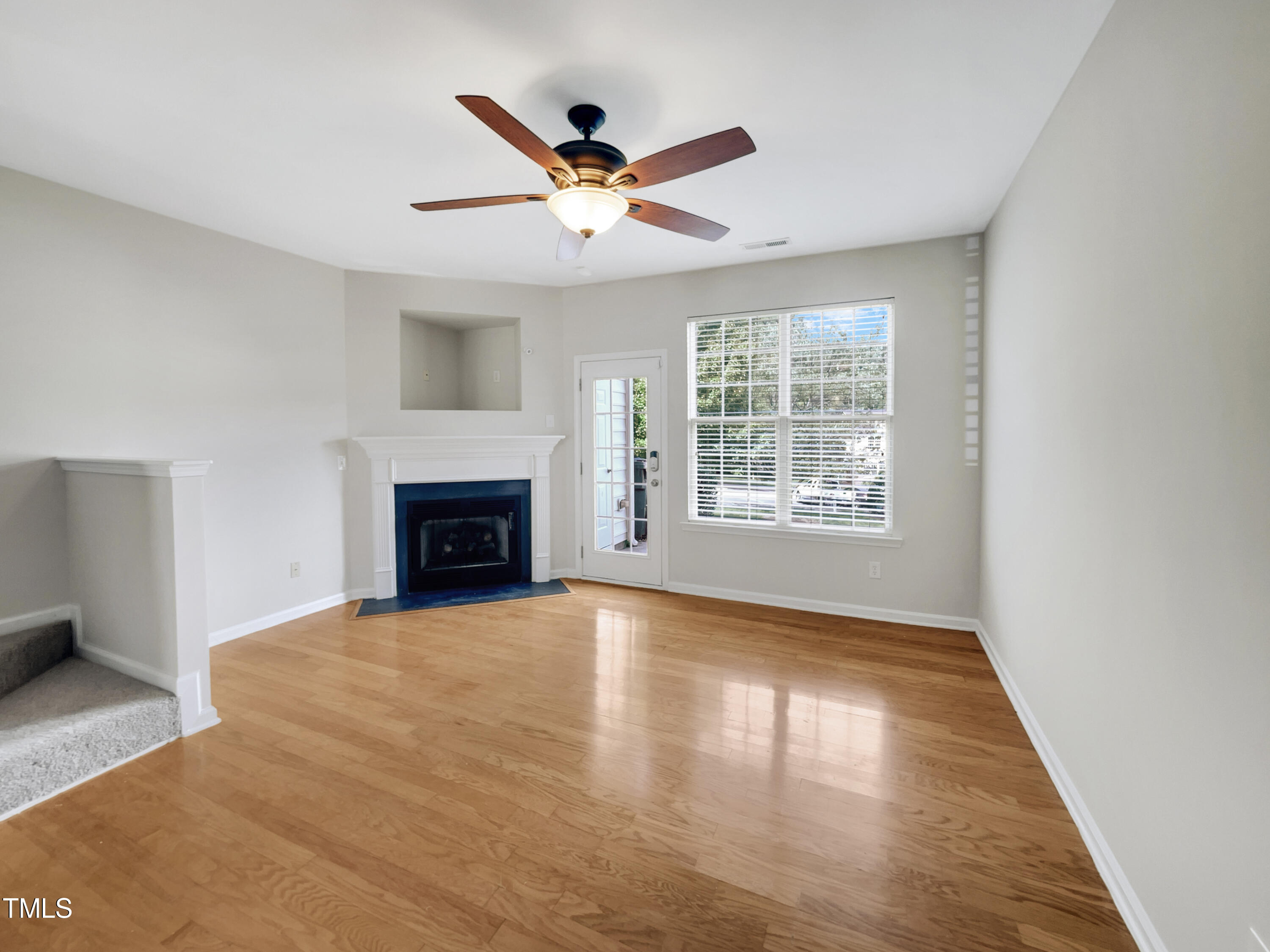 5348 Silver Moon Lane Raleigh, NC 27606 - Photo 3 of 19 listing_2