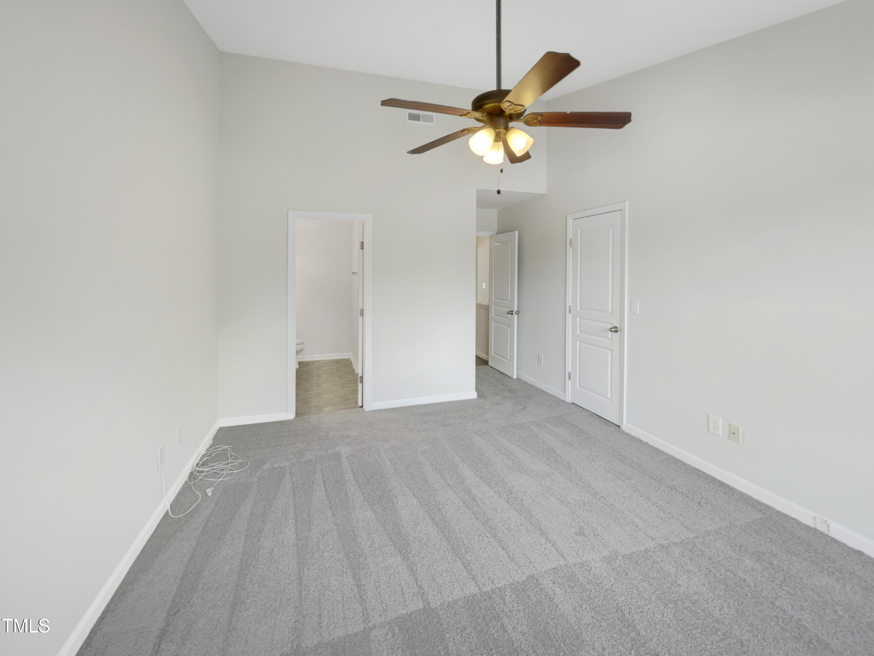 5348 Silver Moon Lane Raleigh, NC 27606 - Photo 5 of 19 listing_4