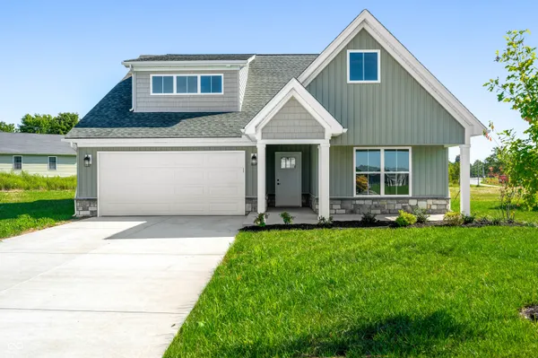 $300,900 | 648 Avalon Court, North Vernon, IN 47265