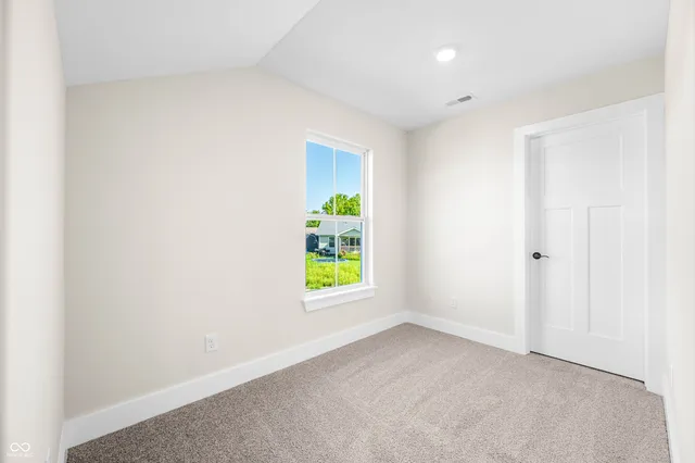 $314,900 | 648 Avalon Court, North Vernon, IN 47265