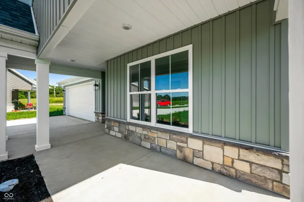$300,900 | 648 Avalon Court, North Vernon, IN 47265