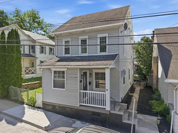 $279,900 | 110 Messinger Street, Bangor, PA 18013