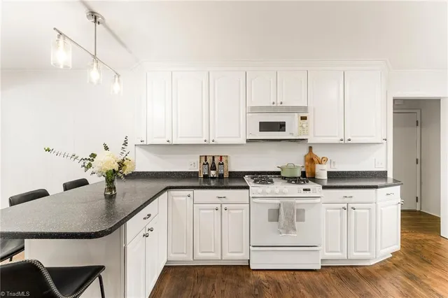 $425,000 | 1805 Garner Road, Yadkinville, NC 27055