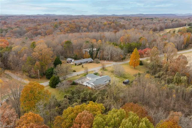 $425,000 | 1805 Garner Road, Yadkinville, NC 27055