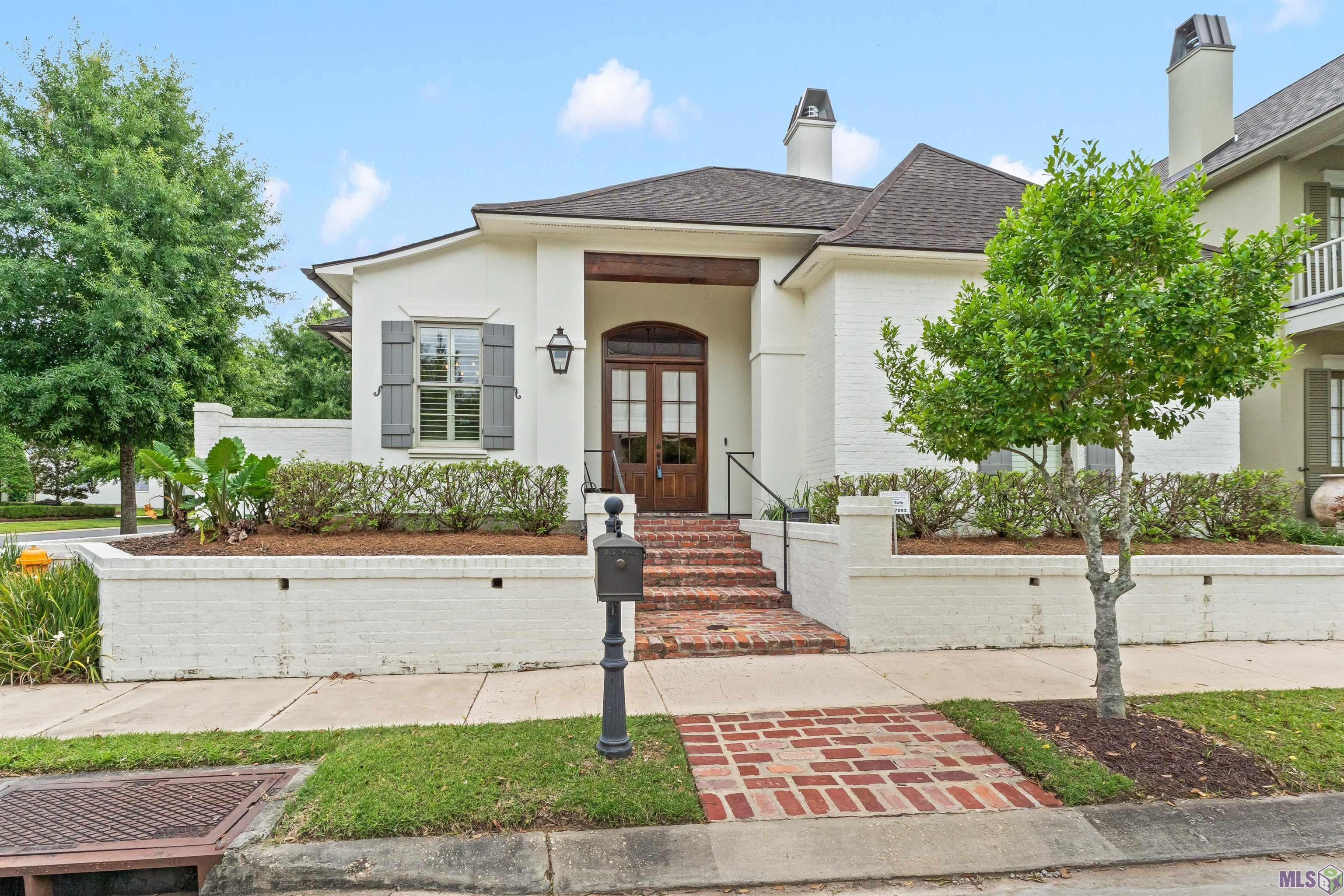 11550 Ancestor's Drive Baton Rouge, LA 70810 - Photo 1 of 36