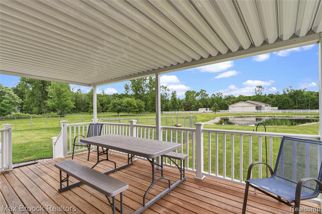 2566 North 5 Mile Road Midland, MI 48642 - Photo 31 of 60