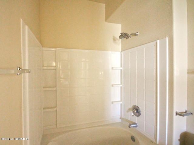 2550 East River Road, Unit 5203 Tucson, AZ 85718 - Photo 17 of 25