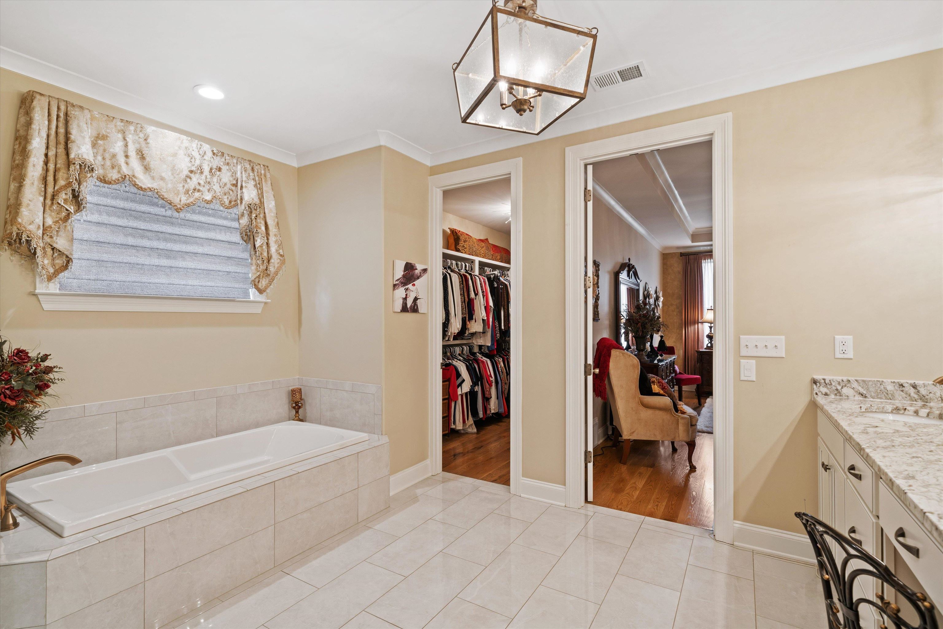 4980 Barfield Road Memphis, TN 38117 - Photo 19 of 39 Gallery Image 19