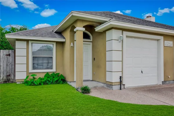 $1,695 | 6629 Rhine Drive, Unit A, Corpus Christi, TX 78412