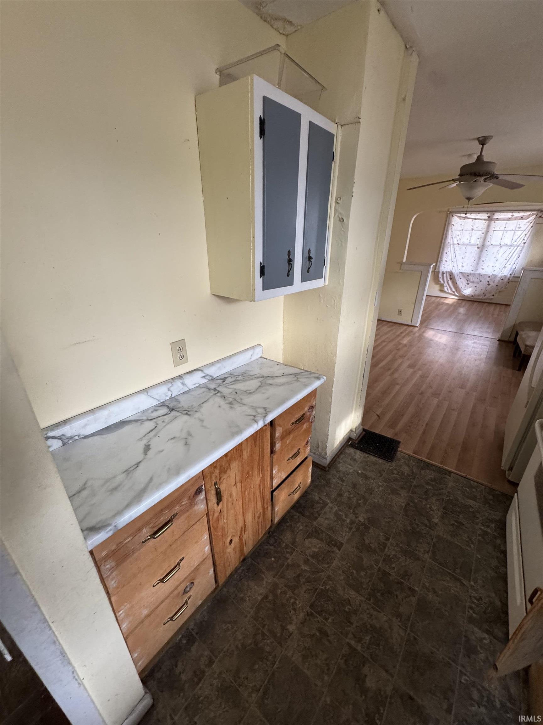 4122 Lafayette Street Fort Wayne, IN 46806 - Photo 7 of 8