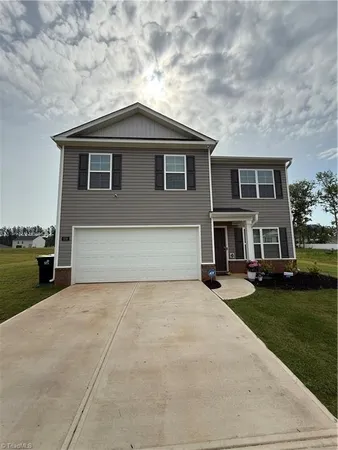 $2,295 | 258 Lulu Lane, Lexington, NC 27292