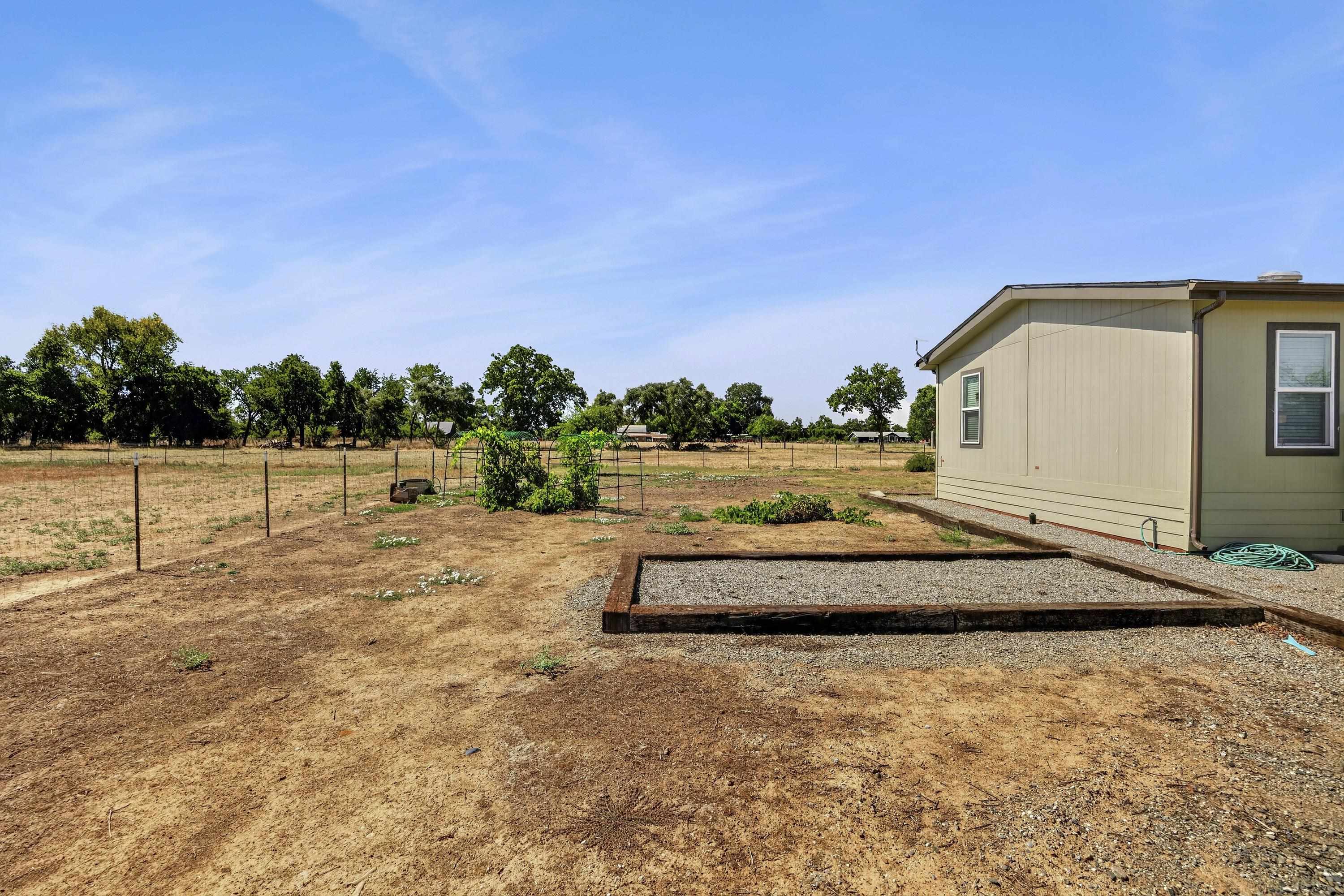 22875 Hamilton Avenue Gerber, CA 96035 - Photo 46 of 58