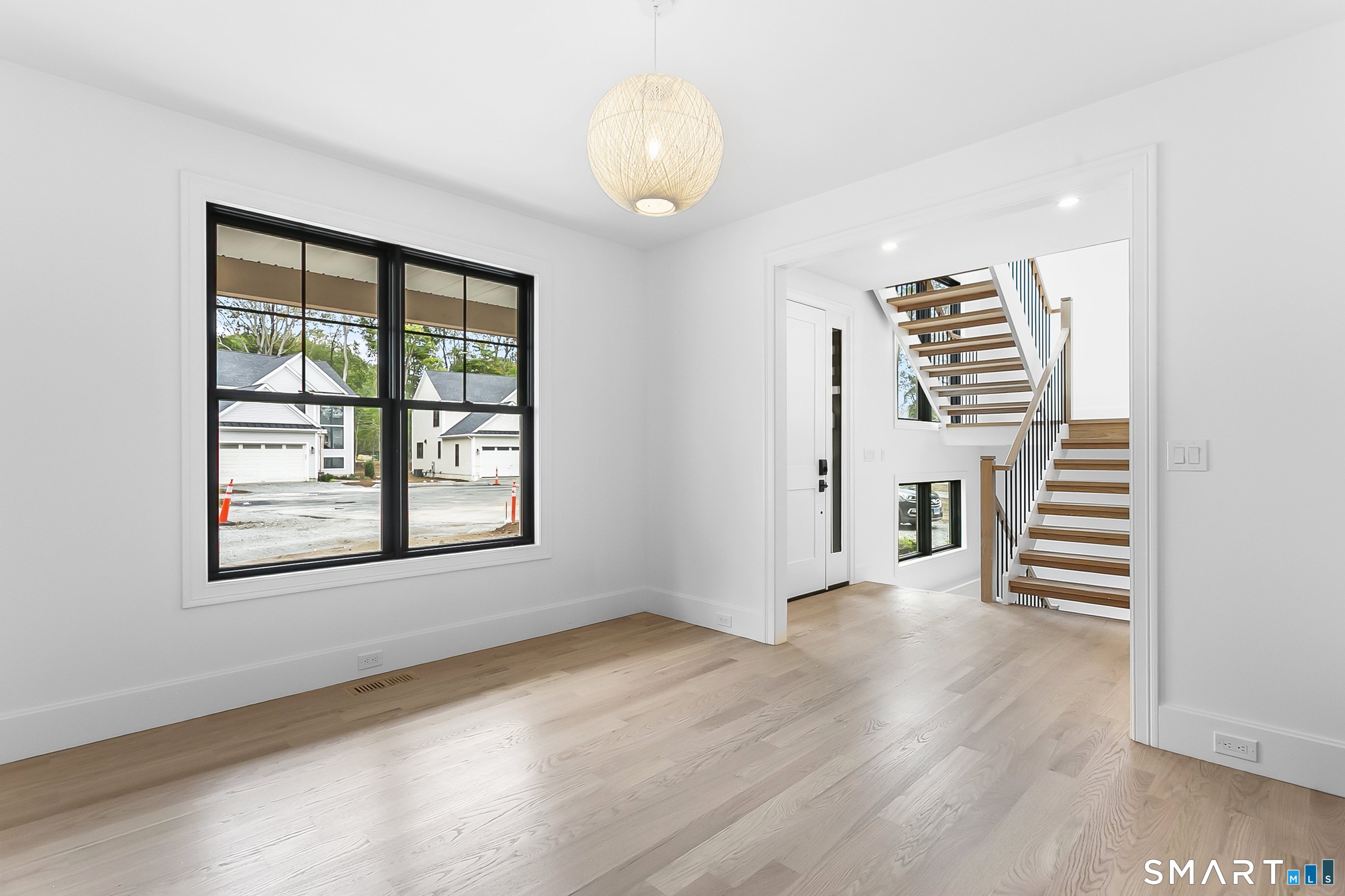 80 Oronoque Hills Road Stratford, CT 06614 - Photo 12 of 28