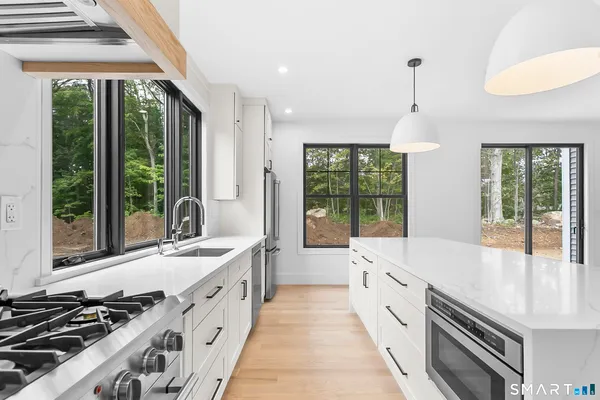 $969,000 | 80 Oronoque Hills Road, Stratford, CT 06614