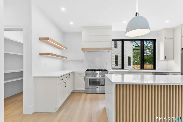 $969,000 | 80 Oronoque Hills Road, Stratford, CT 06614