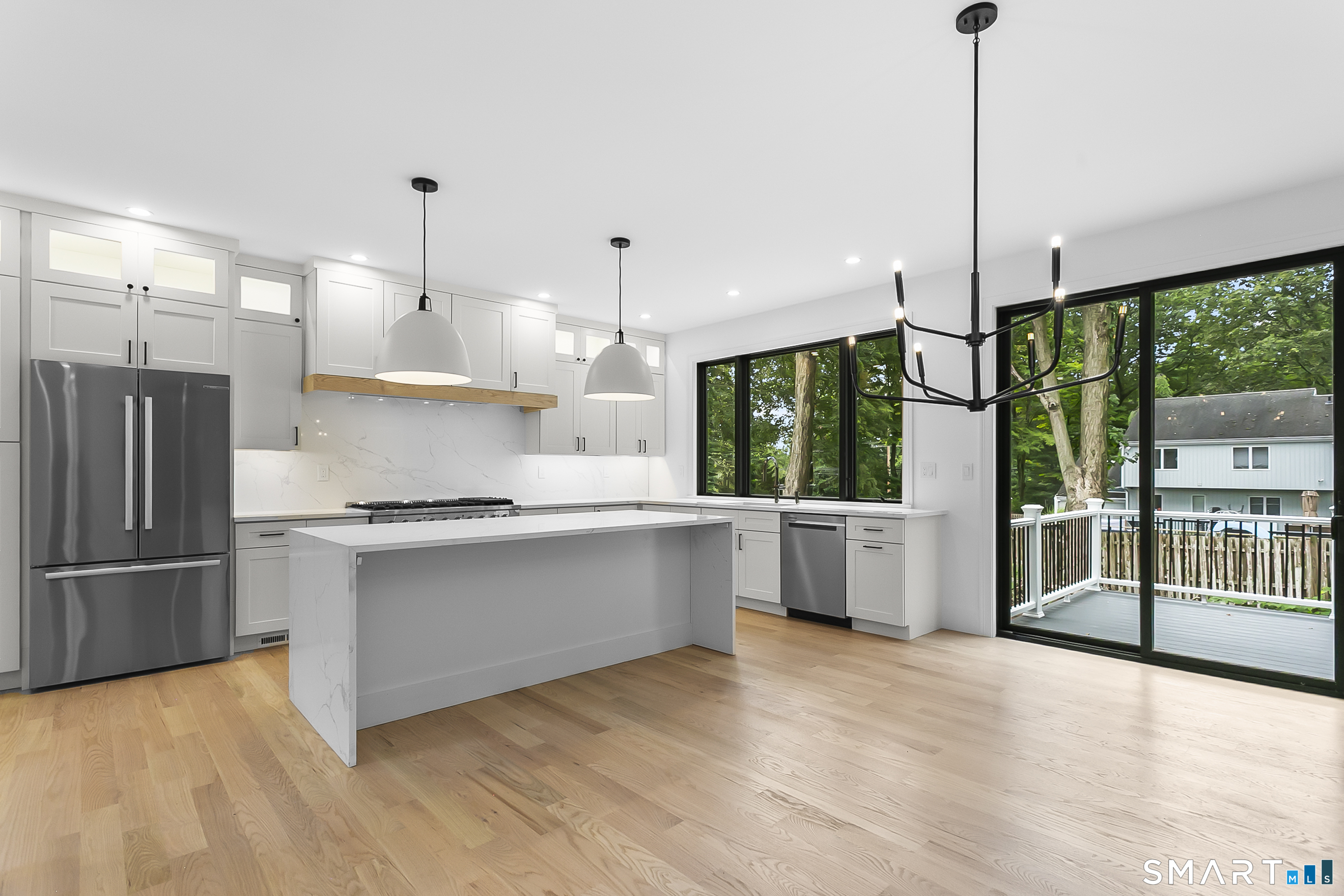 80 Oronoque Hills Road Stratford, CT 06614 - Photo 2 of 28