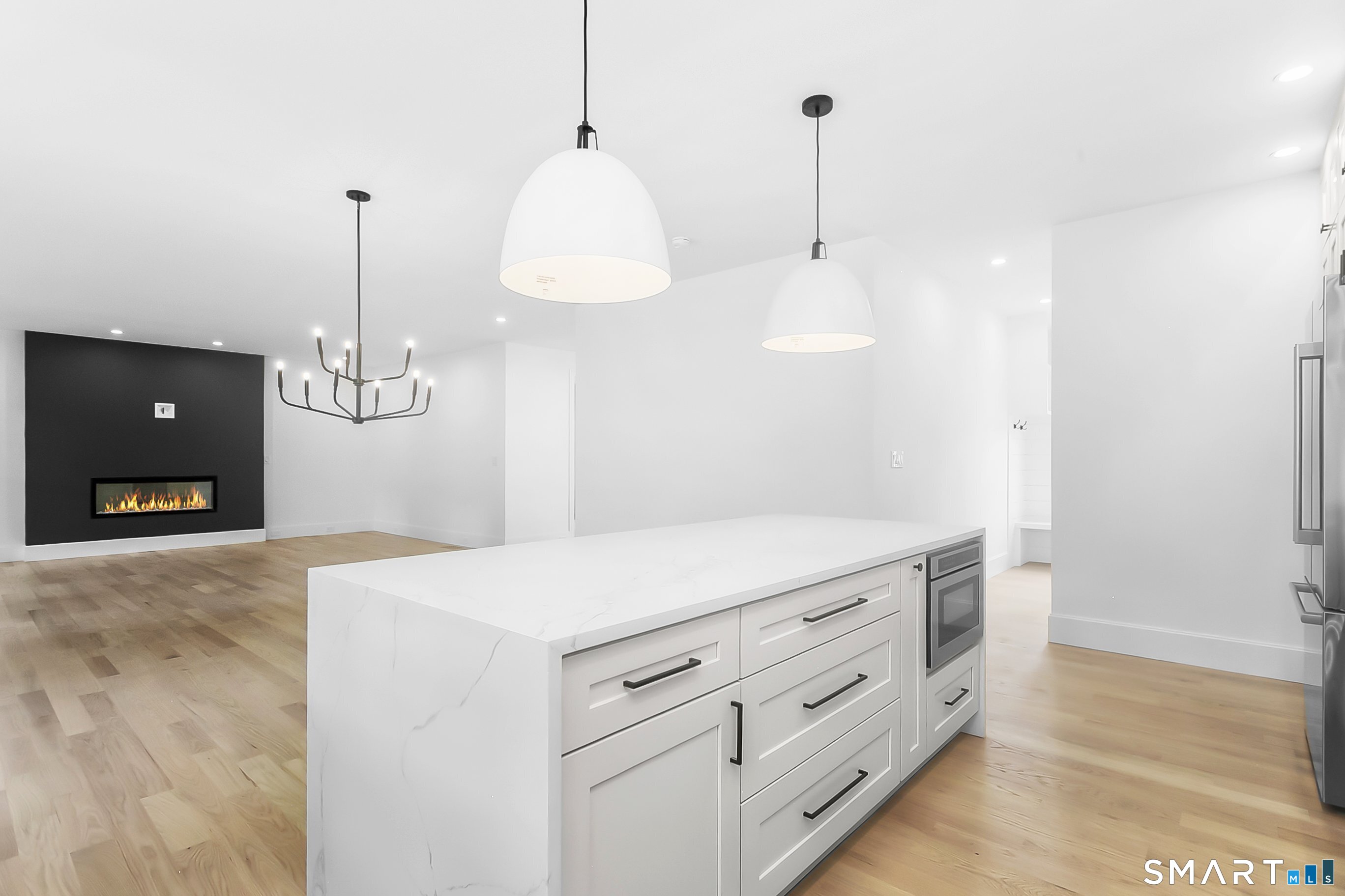 80 Oronoque Hills Road Stratford, CT 06614 - Photo 23 of 28