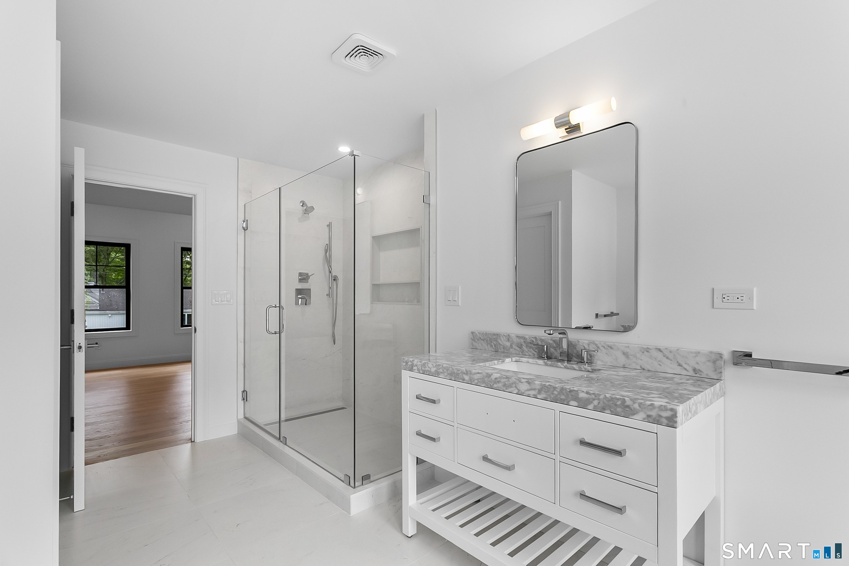 80 Oronoque Hills Road Stratford, CT 06614 - Photo 7 of 28