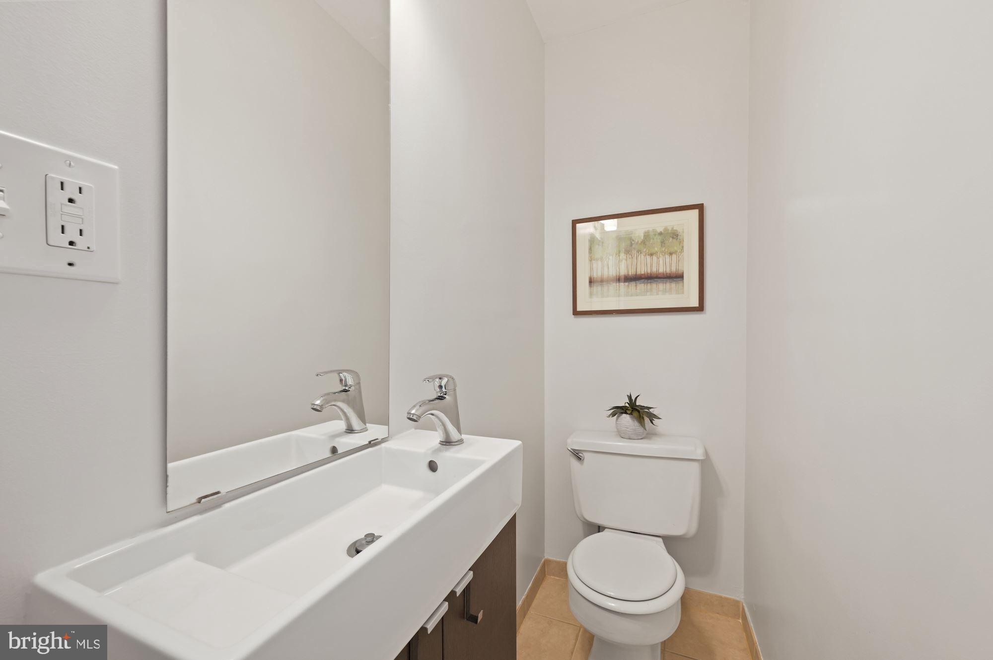 215 P Street Northwest Washington, DC 20001 - Photo 12 of 30