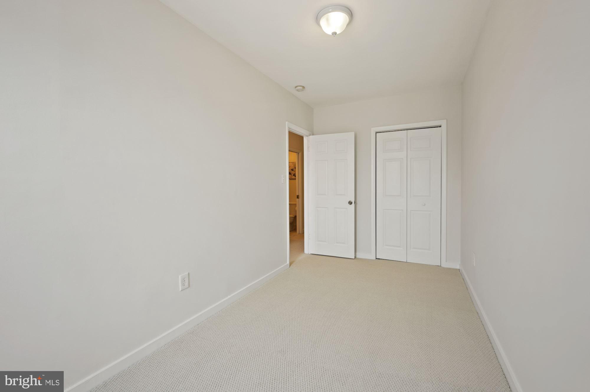 215 P Street Northwest Washington, DC 20001 - Photo 19 of 30