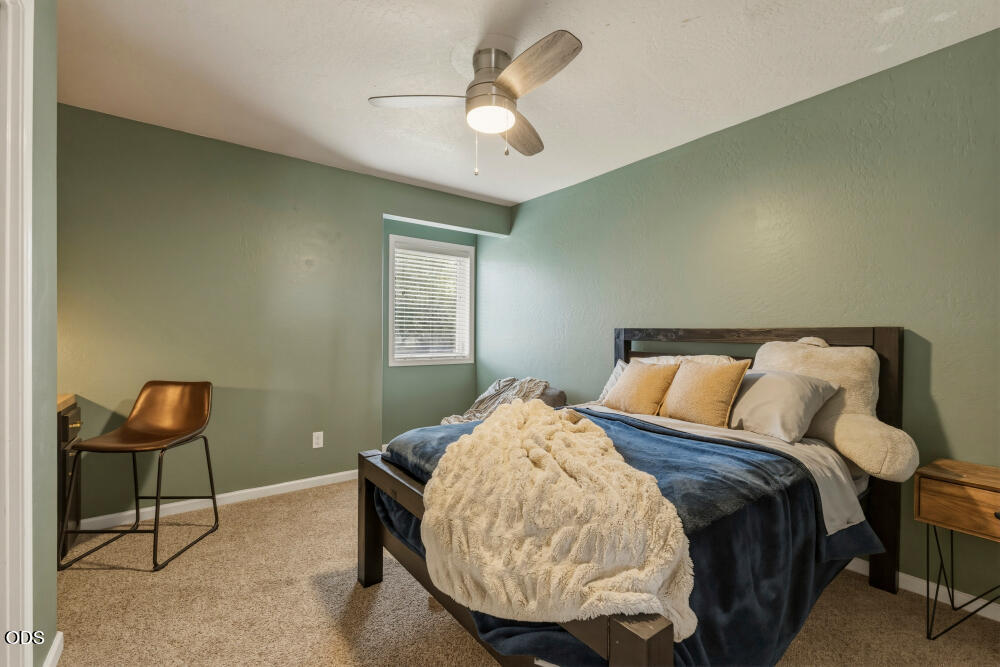 7464 Ruth Drive Klamath Falls, OR 97603 - Photo 21 of 47