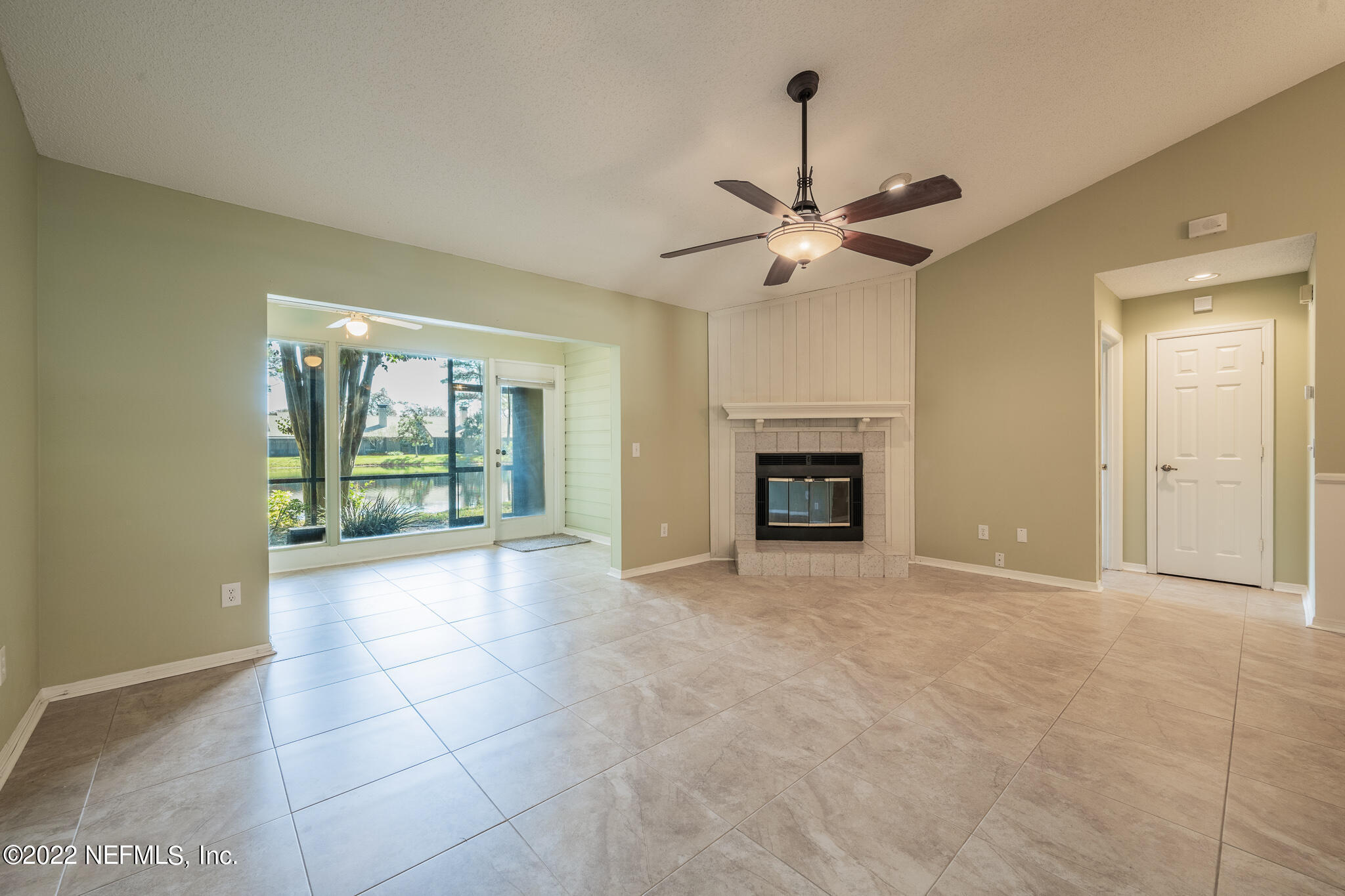 111 Cranes Lake Drive Ponte Vedra Beach, FL 32082 - Photo 8 of 35 Living Room with Fireplace