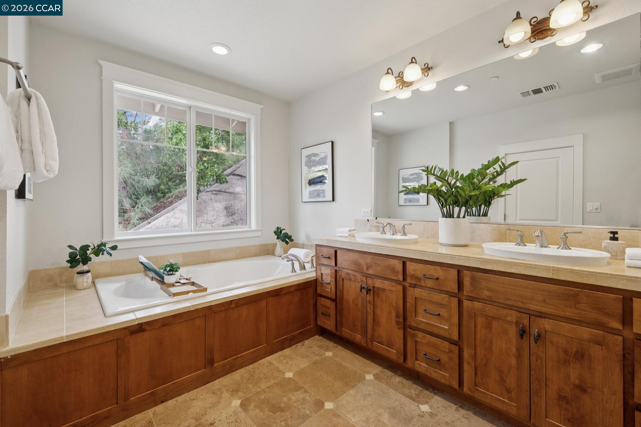 1980 Meadow Road Walnut Creek, CA 94595 - Photo 33 of 59