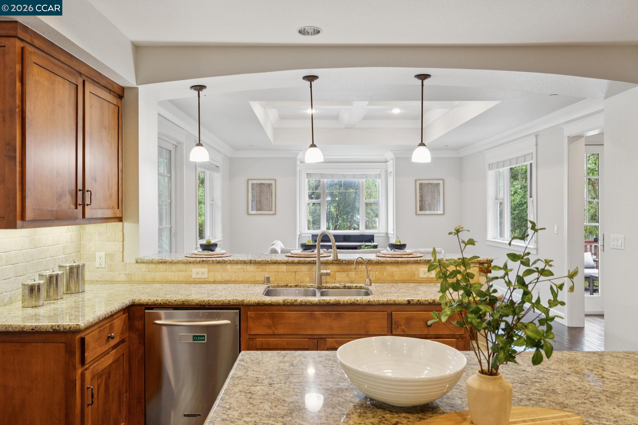 1980 Meadow Road Walnut Creek, CA 94595 - Photo 5 of 59