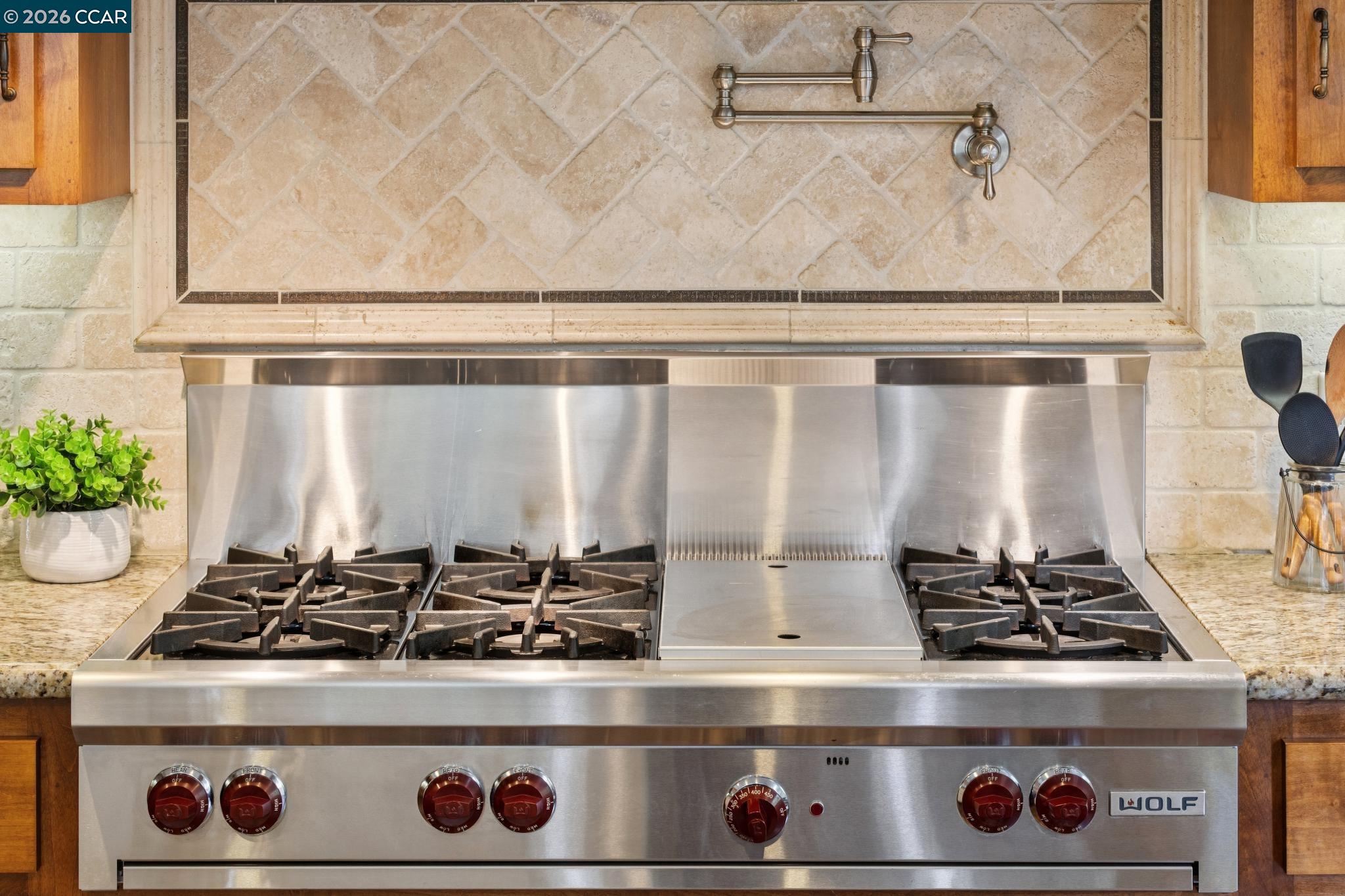 1980 Meadow Road Walnut Creek, CA 94595 - Photo 9 of 59