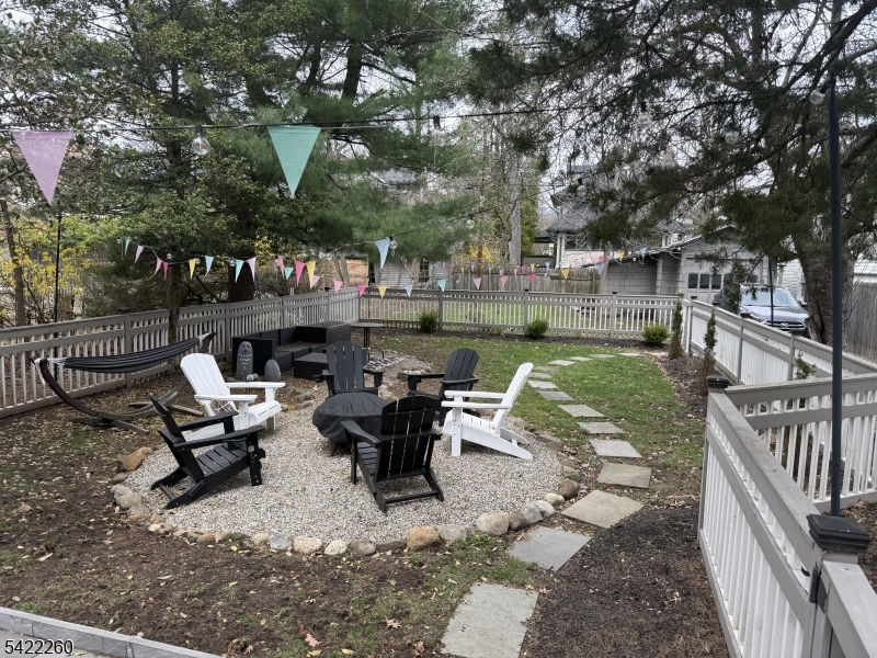 45 Brookfield Road Montclair, NJ 07043 - Photo 15 of 18