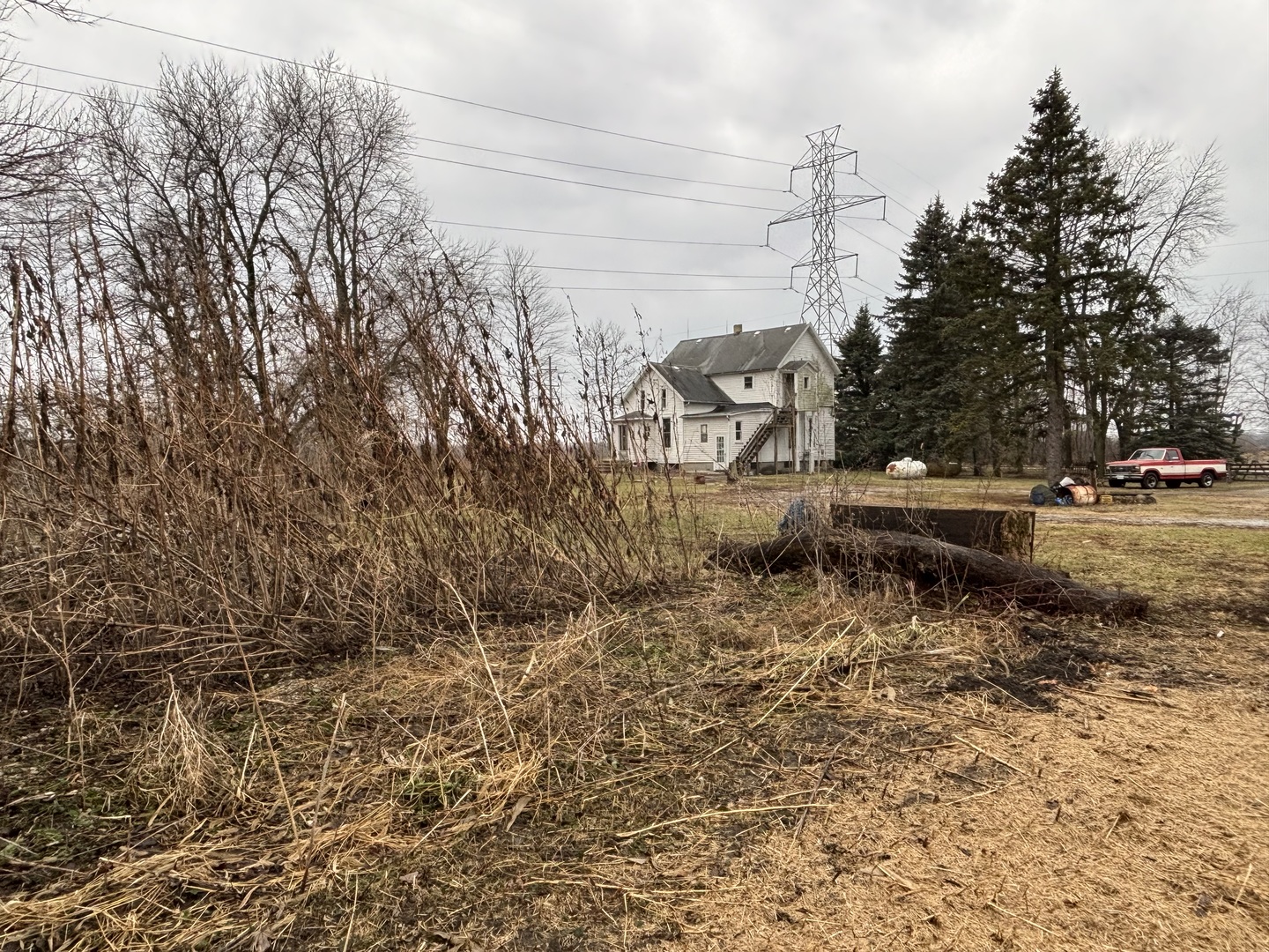25241 South Will Center Road Monee, IL 60449 - Photo 7 of 17 a backyard of a house with lots of green space