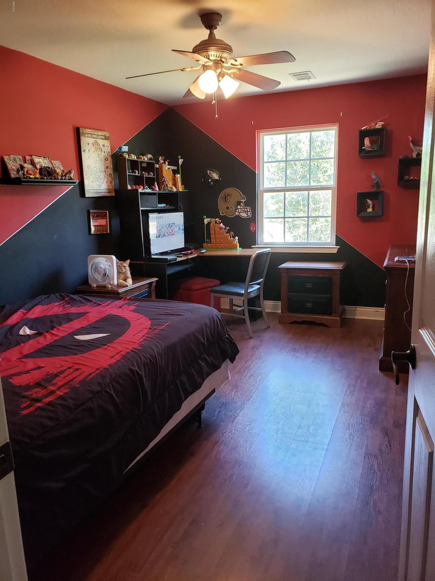 158 Rock Ranch Road Picayune, MS 39466 - Photo 32 of 34 Upstairs bedroom